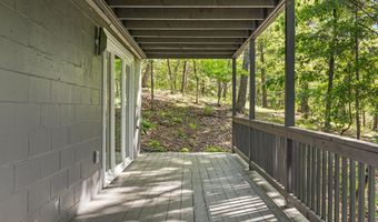 139 LAURA Ct, Basye, VA 22810