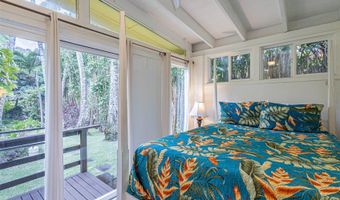 59-75 Hoalua St, Haleiwa, HI 96712