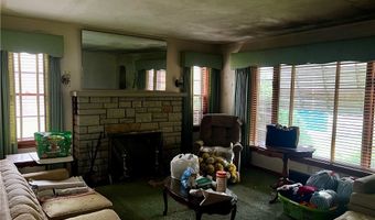 321 S Lake St, Amherst, OH 44001