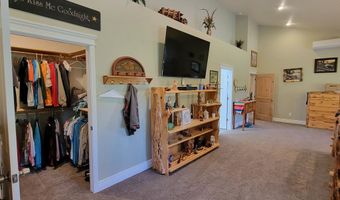 191 Clear Creek Rd, Cascade, ID 83611