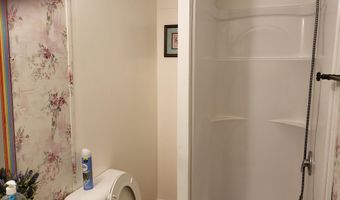 241 Hickory Ln, Aurora, NC 27806