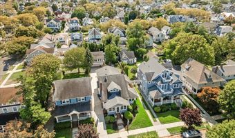 405 10th Ave, Belmar, NJ 07719