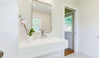 6115 LONE OAK Dr, Bethesda, MD 20817