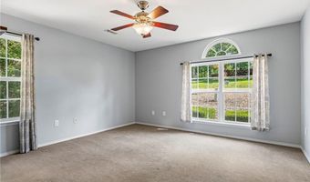 33 Rountree Dr, Bella Vista, AR 72715
