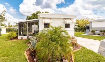 1222 W BOHLAND St, Avon Park, FL 33825