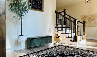 107 Spy Glass Hill Dr, Benton, LA 71006