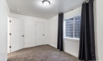 5776 Cedarwood Ln, Ammon, ID 83406