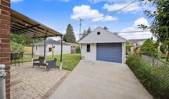 9952 Park Ave, Allen Park, MI 48101