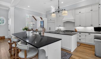 1484 Old Rosebud Trl, Awendaw, SC 29429