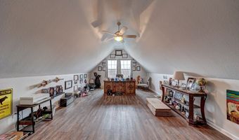 2109 W Mosley Loop, Alpine, TX 79830