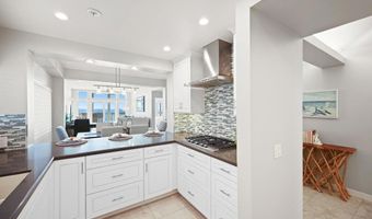 111 Sequoia Ave C, Carlsbad, CA 92008