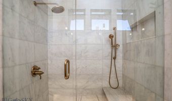 225 Alpen Strasse St, Bozeman, MT 59715