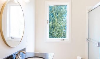 120 Prairie Sun Rd, Bellevue, ID 83313