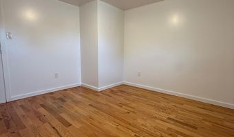 548 Queen St, Bridgeport, CT 06606