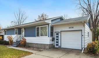 1106 NE 11th Ave, Aberdeen, SD 57401