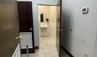 25463 N Main St, Altha, FL 32421