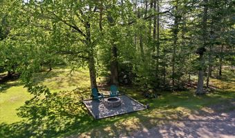 3 Reeds Ln, Belfast, ME 04915