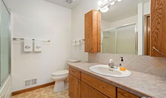 2238 Breckenridge Dr, Berthoud, CO 80513