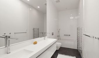 3100 N MONROE St, Arlington, VA 22207