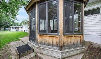 3945 8th Ave NW, Anoka, MN 55303