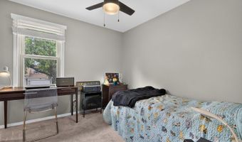 1000 Louis Ave, Algonquin, IL 60102