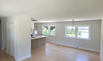 316 N Reuter Dr, Arlington Heights, IL 60005