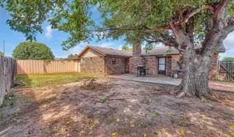 701 Hayes St St, Altus, OK 73521