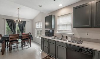 620 Thornbird Cir, Boiling Springs, SC 29316