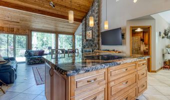 13582 Hollyhock BBH13, Black Butte Ranch, OR 97759