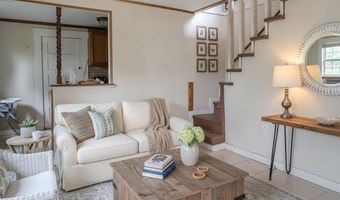 517 W 3rd St, Anderson, MO 64831