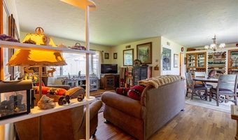 508 E Circle Dr E, Cody, WY 82414