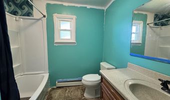 306 Betz Rd, Auburn, IN 46706