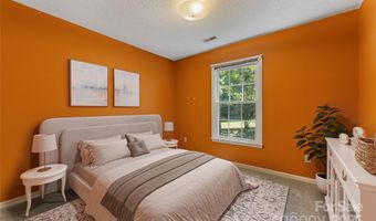 4601 Bournewood Ln, Charlotte, NC 28226