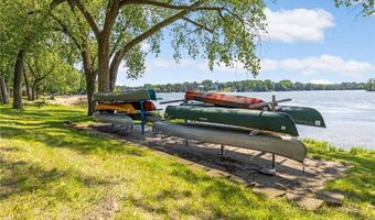 846 Jonathan Dr, Apple Valley, MN 55124