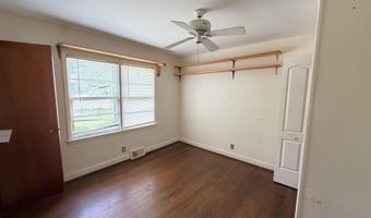 35 Myrick St, Barnwell, SC 29812