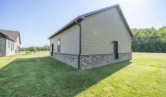 170 KIRK Cv, Adamsville, TN 38310
