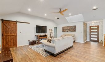 1843 Burr Oak, Adkins, TX 78101