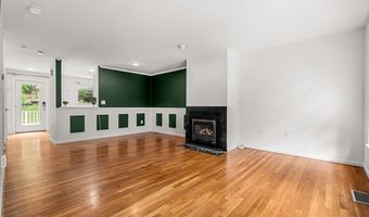 95 Anderer Ln 7, Boston, MA 02132