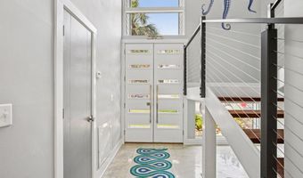 248 11TH St, Atlantic Beach, FL 32233