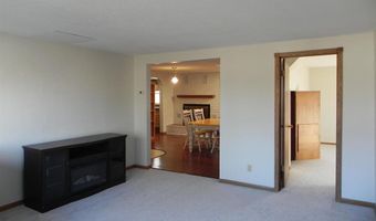 1102 Lone Mountain Ave, Bedford, IA 50833
