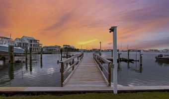 145 Bayview Blvd, Atlantic Beach, NC 28512