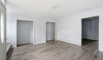 13 Cottage St, Bayonne, NJ 07002