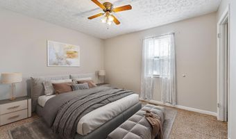 8 Cedar Dr, Barboursville, WV 25504