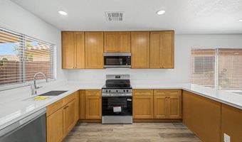 1078 E PIMA Ave, Apache Junction, AZ 85119