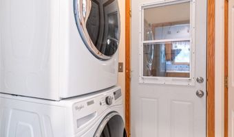 403 4th St NW, Altoona, IA 50009
