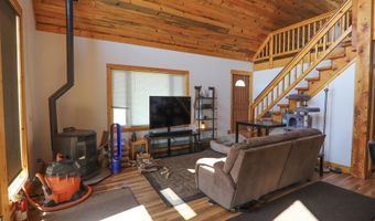 142 Warbonnet Dr, Banner, WY 82832