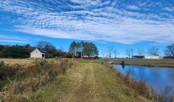 7641 Nails Ferry Rd, Baxley, GA 31513