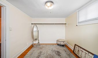 720 E 16TH St, Cheyenne, WY 82001