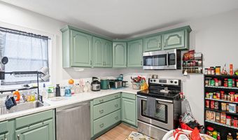 848 Kling St, Akron, OH 44311