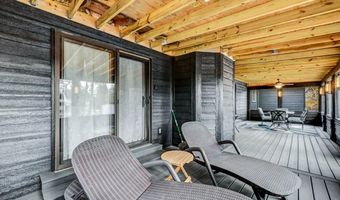 111 Elm Dr, Blakeslee, PA 18610